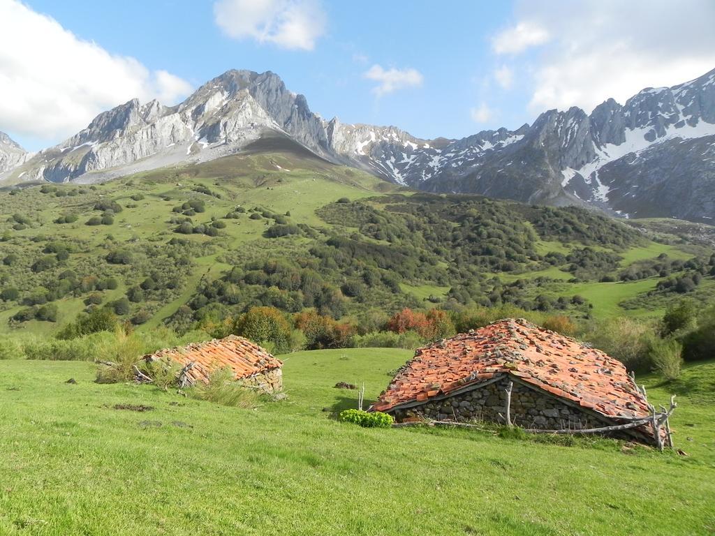 Casas Rurales Prieto Кортес Экстерьер фото