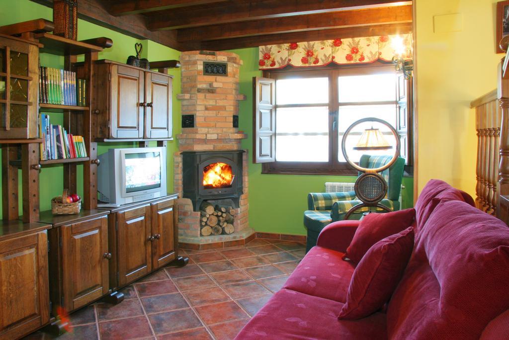 Casas Rurales Prieto Кортес Номер фото