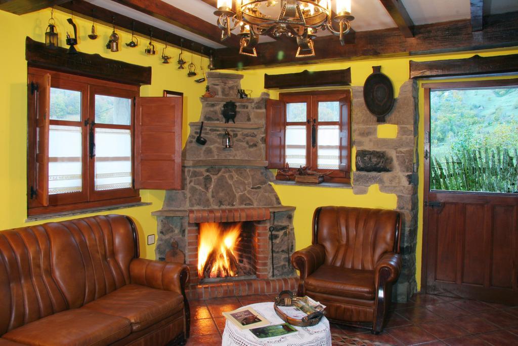 Casas Rurales Prieto Кортес Номер фото