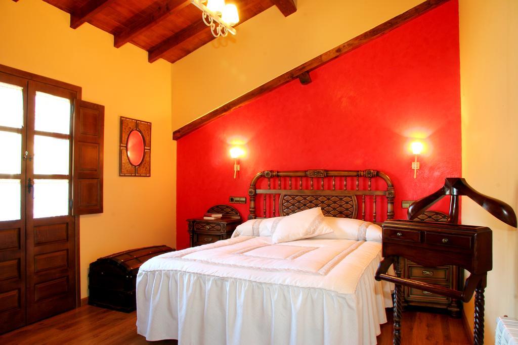 Casas Rurales Prieto Кортес Номер фото